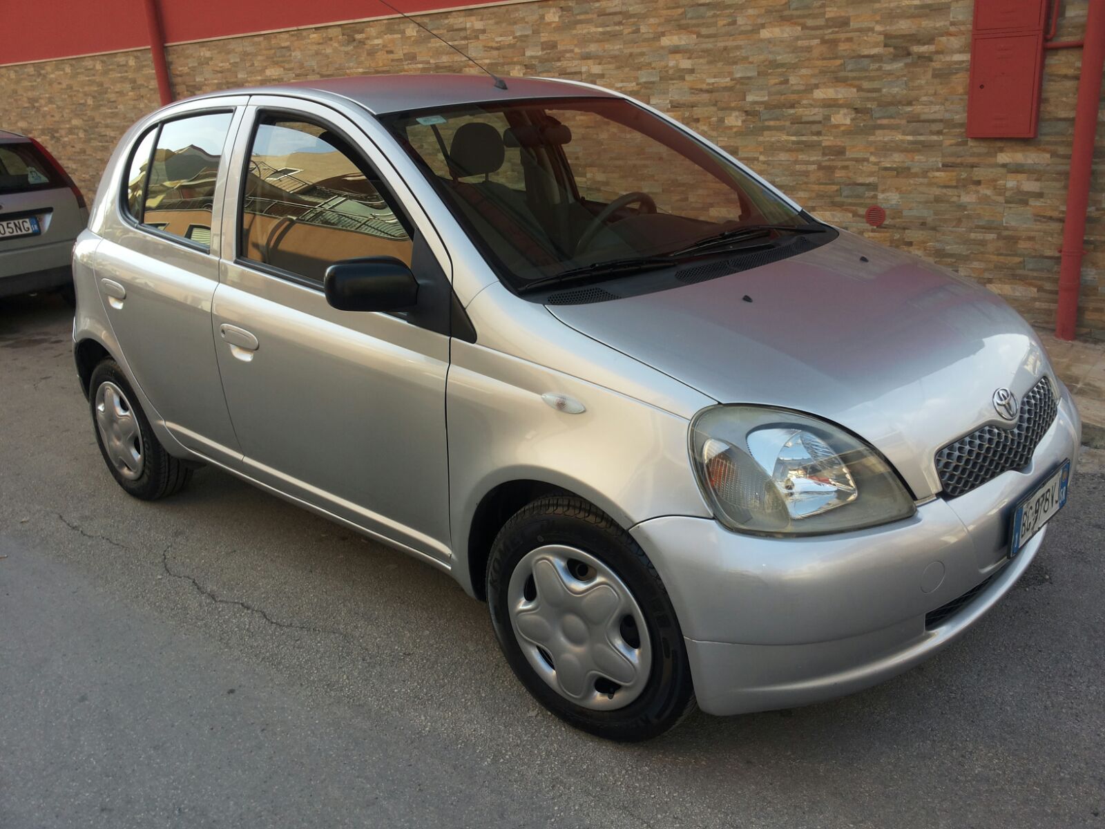 Yaris 1.0benz