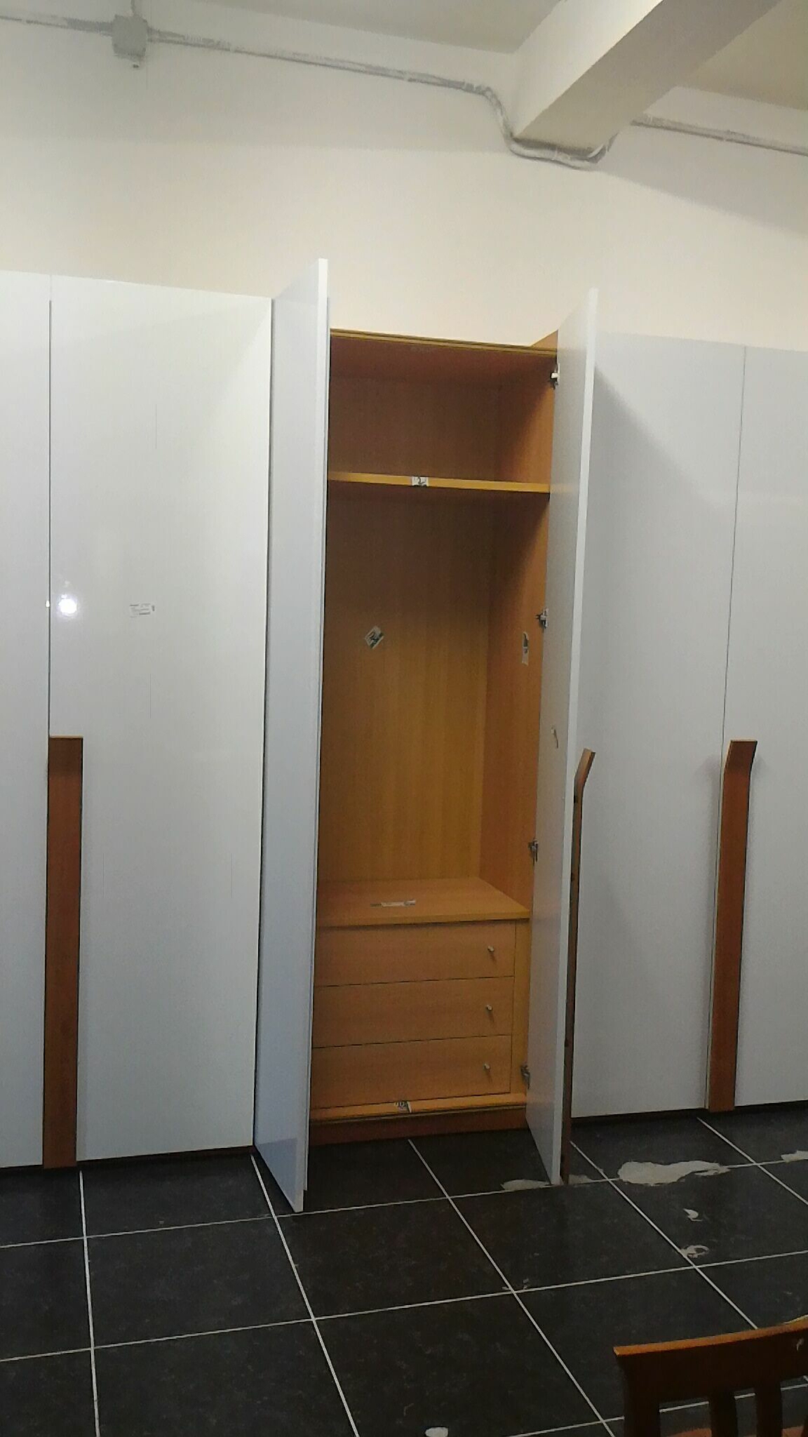 Armadio 6 ante bianco 
