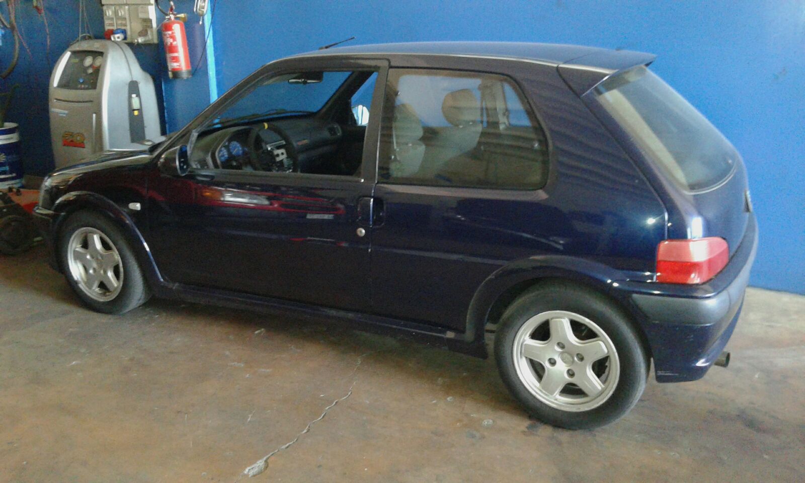 Peugeot 106