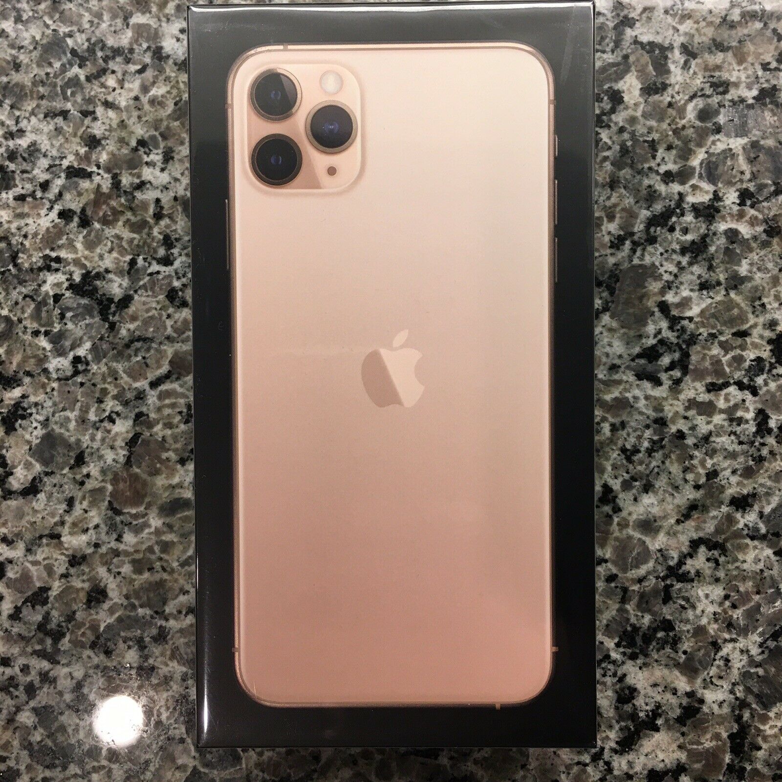 Apple iphone 11 Pro Max 5