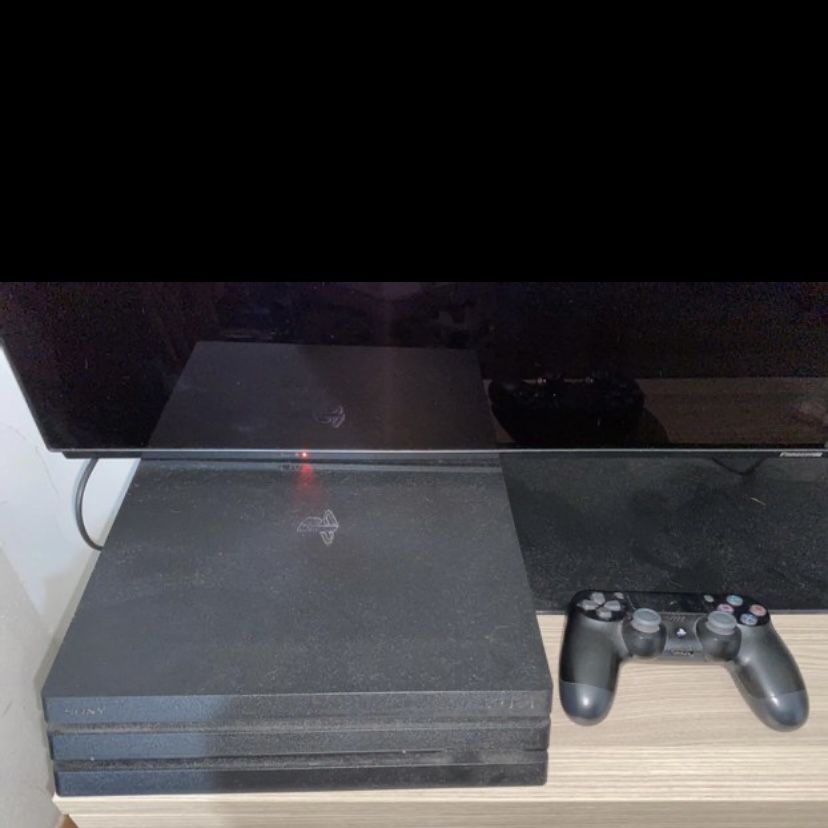 PS4 PRO