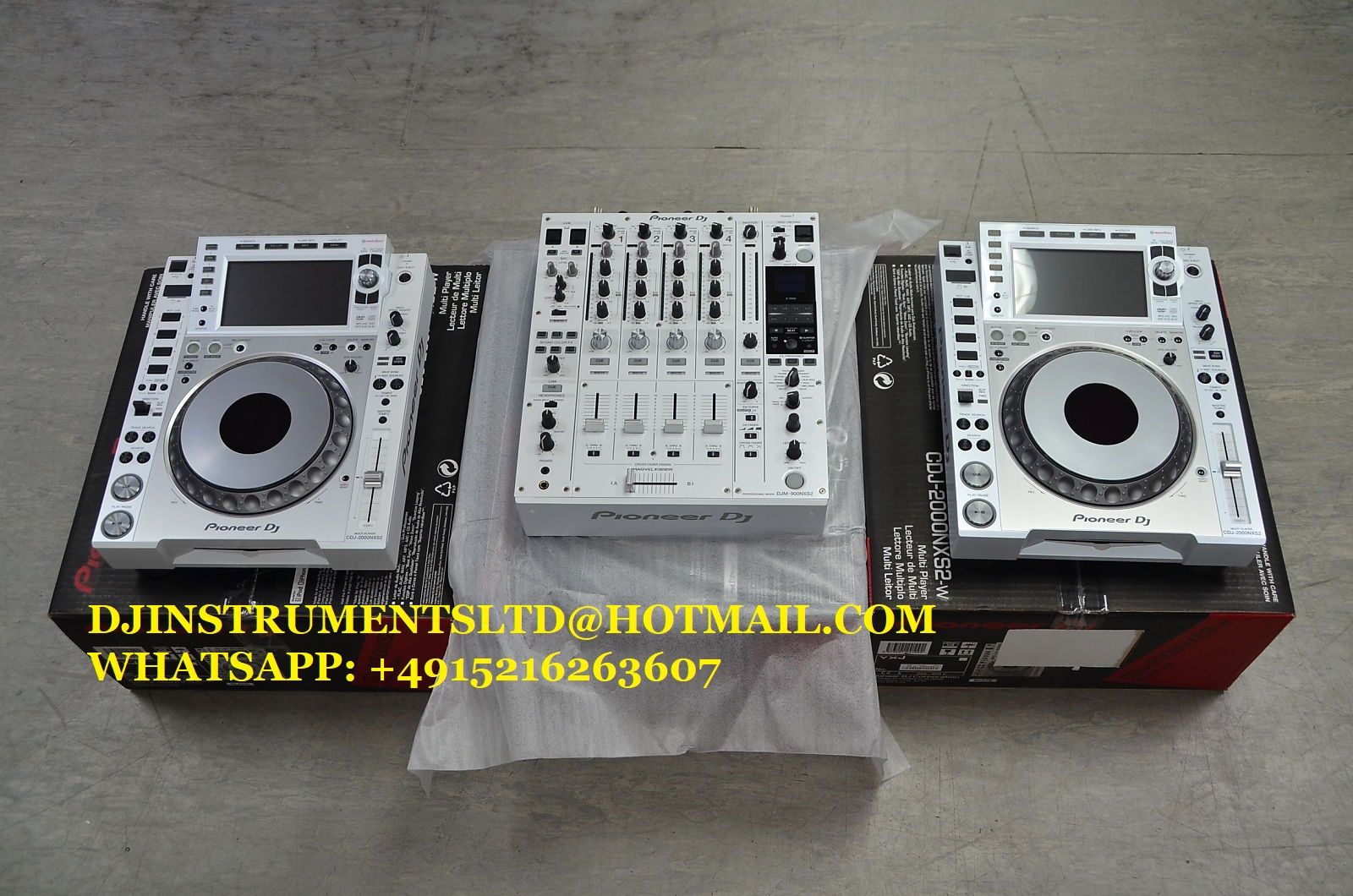 Pioneer DJ 2x Pioneer Cdj-2000Nxs2 e Djm-900Nxs2