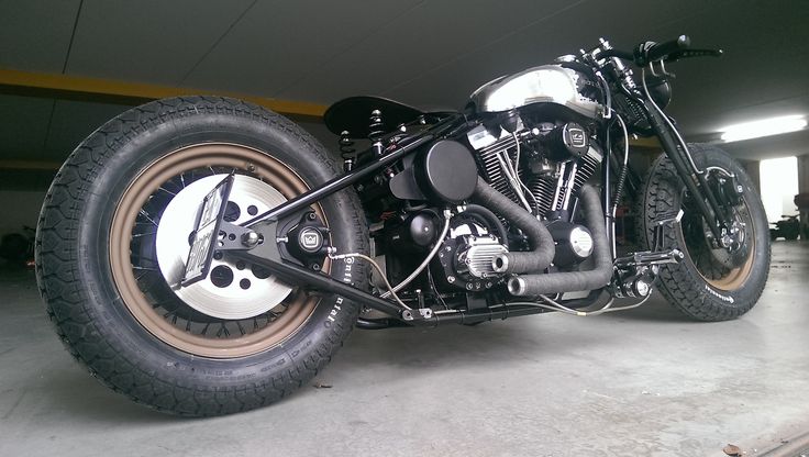 HARLEY DAVIDSON 1340 BOBB